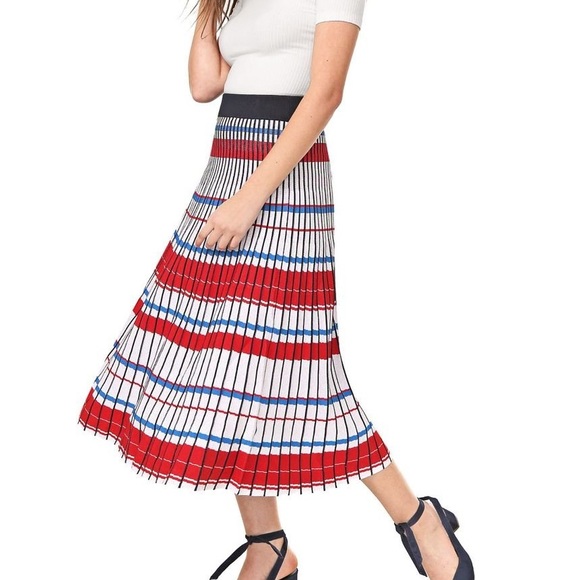 Banana Republic Pleated Knit Midi Skirt in Blue White & Red Stripes - Picture 2 of 8